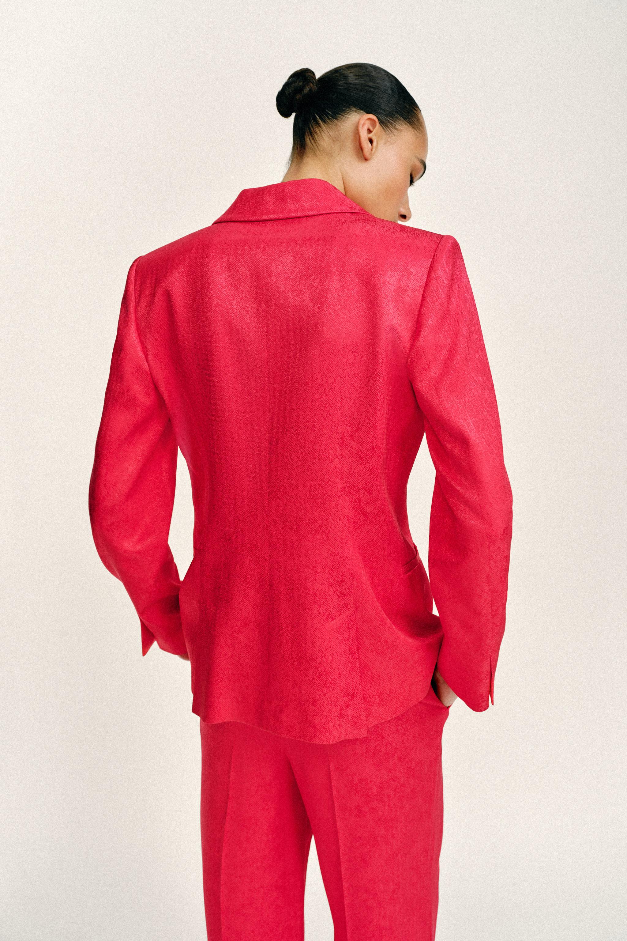 JACQUARD BLAZER WITH SHOULDER PADS